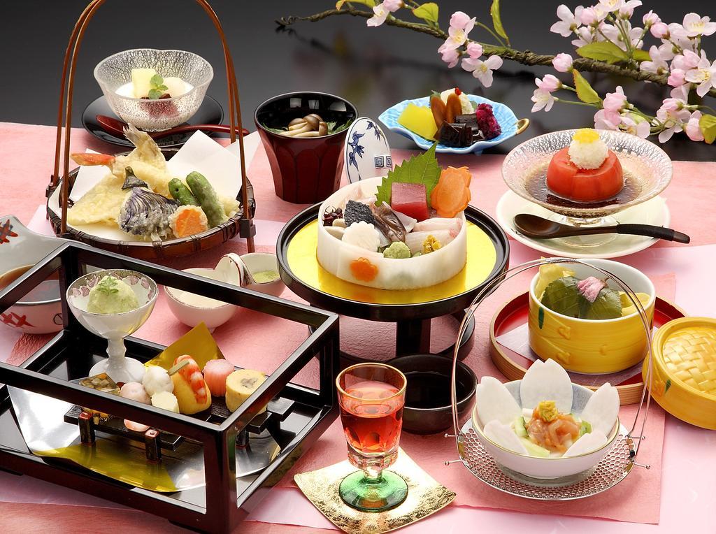 Hotel Saiou No Miya Ise Esterno foto